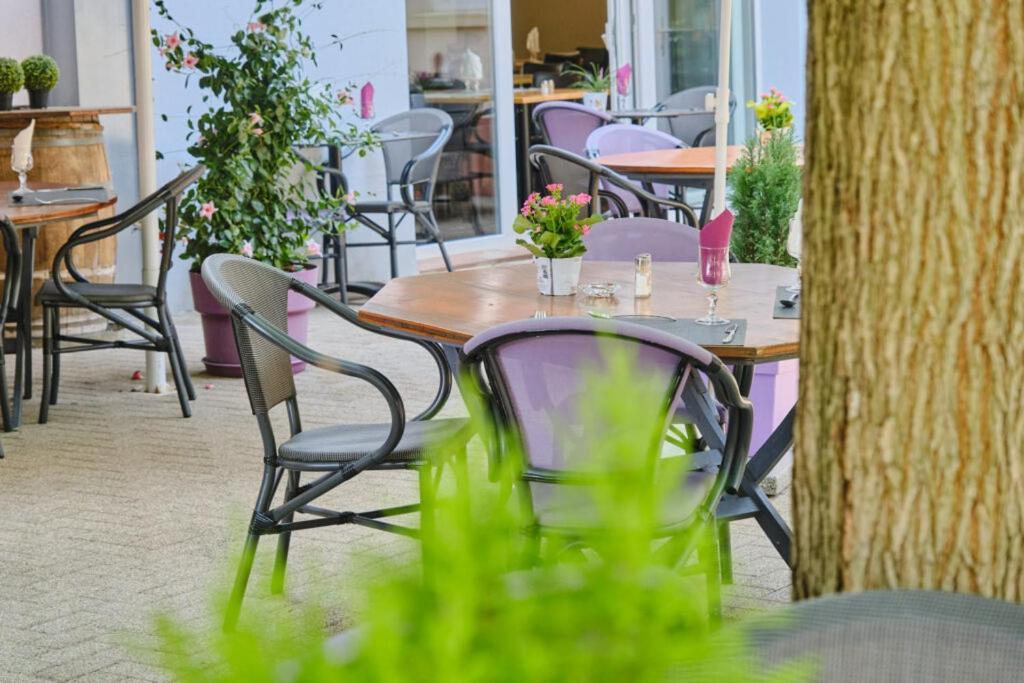 Hotel Restaurant Notre Dame آغينو المظهر الخارجي الصورة