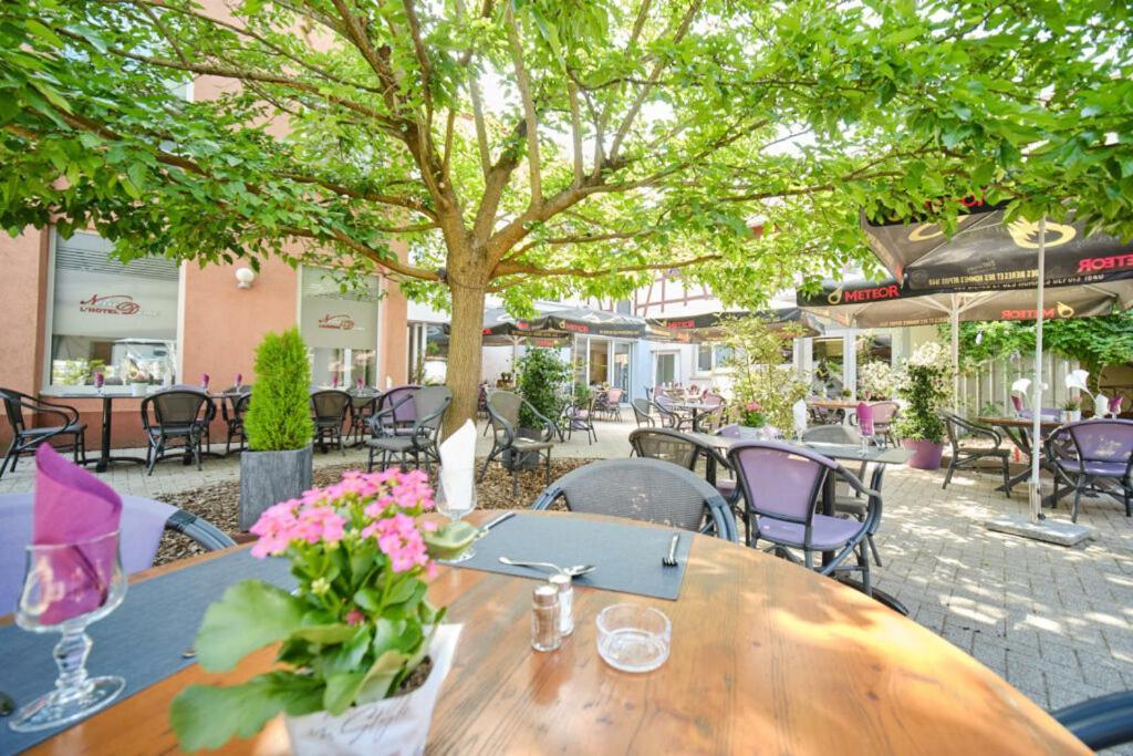 Hotel Restaurant Notre Dame آغينو المظهر الخارجي الصورة