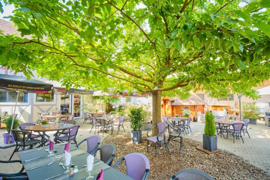 Hotel Restaurant Notre Dame آغينو المظهر الخارجي الصورة
